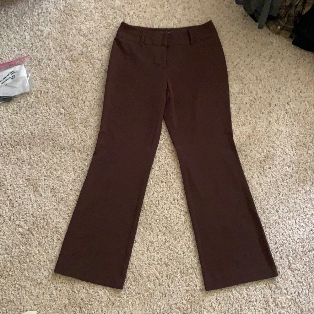 Brown slacks. Size 6. EUC